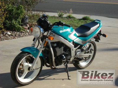 1991 Suzuki GSX 600 F (reduced effect) photo